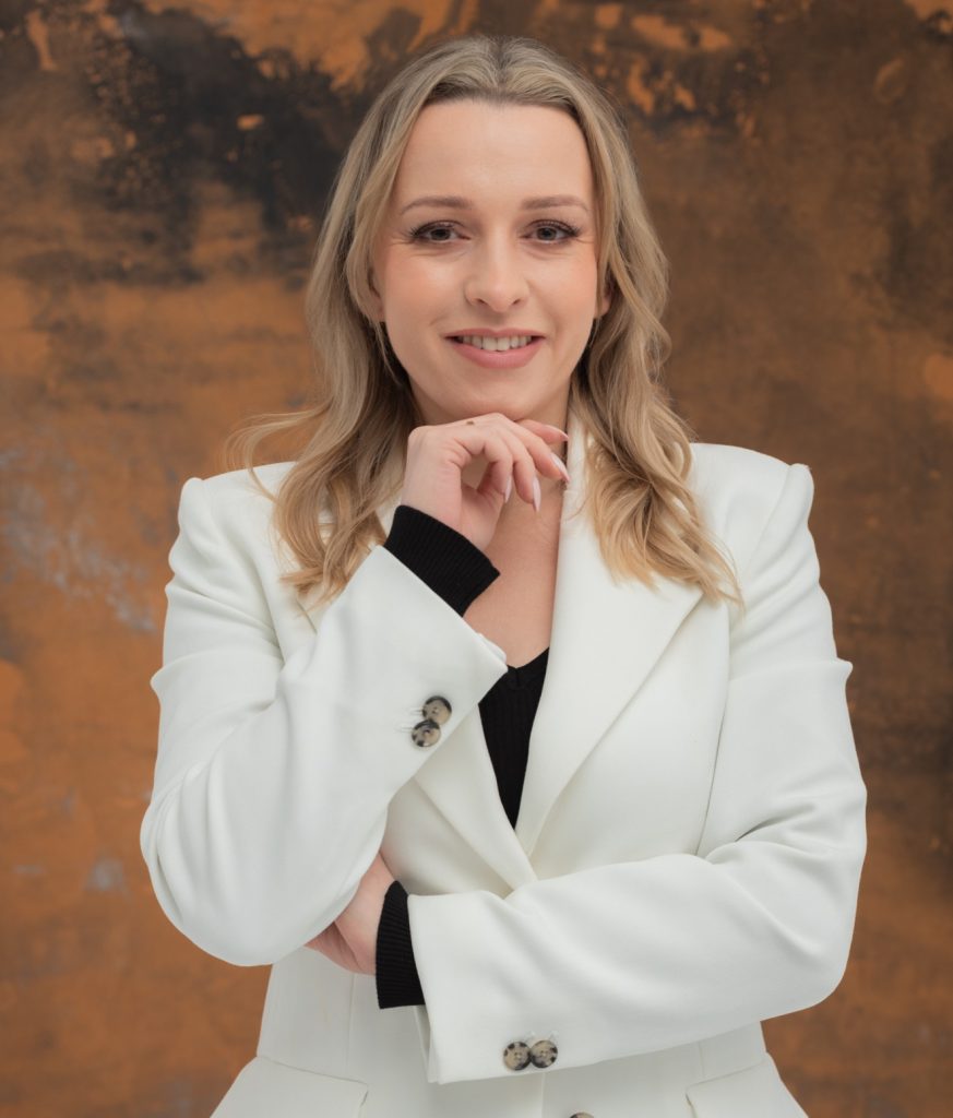 Paulina Kiedrowska – profesjonalny psycholog online.